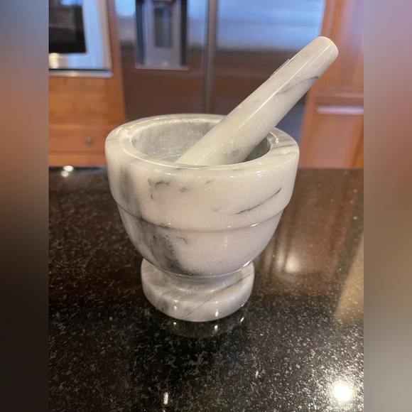 Vnt White Light Grey Marble Stone Mortar and Pestle 4.25”x4” Heavy-nice weight - Picture 1 of 16